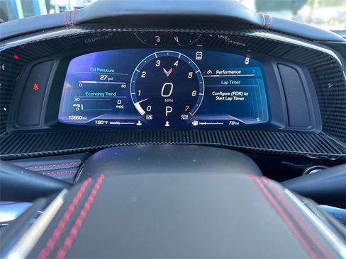 Used 2021 Chevrolet Corvette Stingray Premium Conv w/ Z51 Performance Package image 16