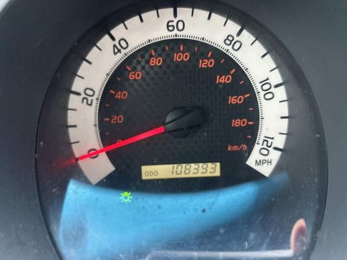 Used 2014 Toyota Tacoma PreRunner w/ TRD Sport Package image 21