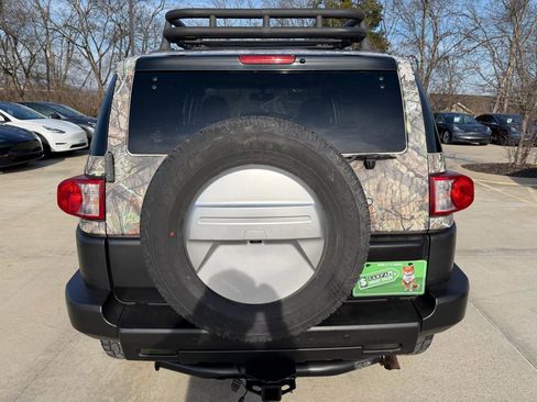 Used 2010 Toyota FJ Cruiser 4WD image 6