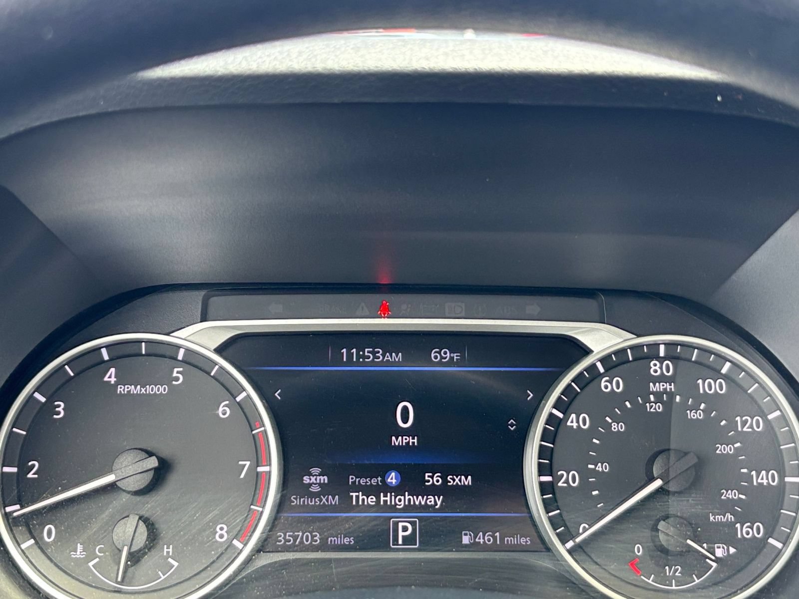 Used 2025 Nissan Sentra SV FWD image 38