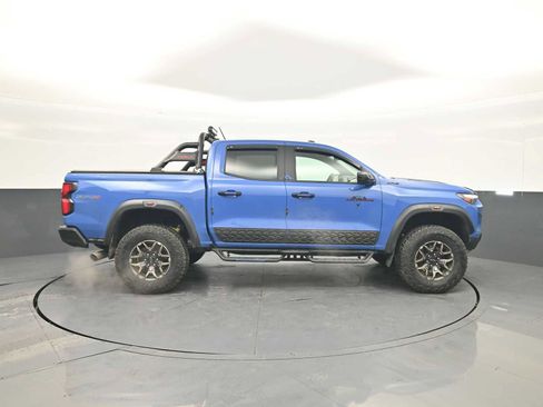 Used 2025 Chevrolet Colorado ZR2 image 9