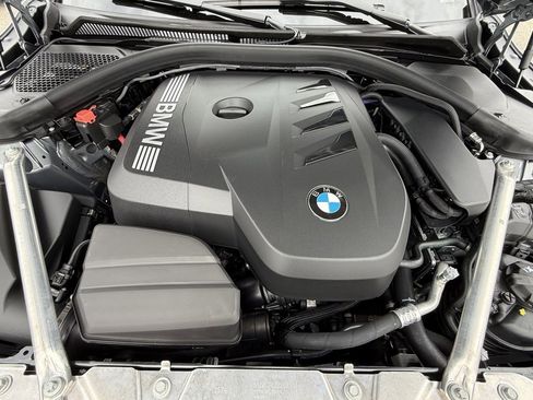 Used 2025 BMW 430i Convertible w/ Convenience Package image 30