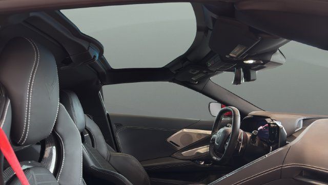 Used 2023 Chevrolet Corvette Z06 RWD image 15