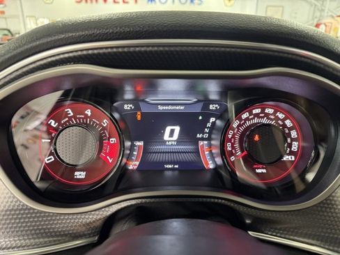 Used 2019 Dodge Challenger SRT Hellcat Redeye image 18