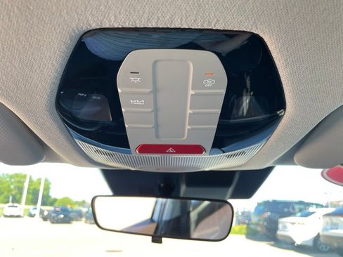 Used 2025 Kia K4 FWD image 18