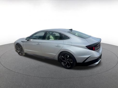 Used 2025 Hyundai Sonata SEL image 14