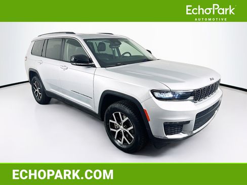 Used 2023 Jeep Grand Cherokee L Limited AWD/4WD image 1