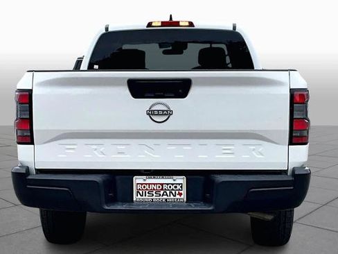 Certified 2023 Nissan Frontier S image 4