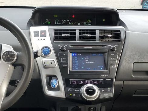 Used 2014 Toyota Prius V Three FWD image 27