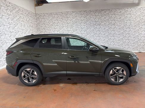 New 2026 Hyundai Tucson SEL FWD image 8