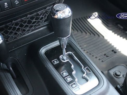 Used 2018 Jeep Wrangler Unlimited Sport S AWD/4WD image 15