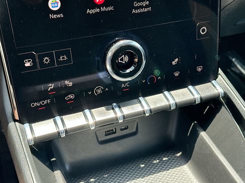 Used 2026 GMC Terrain Elevation FWD image 19