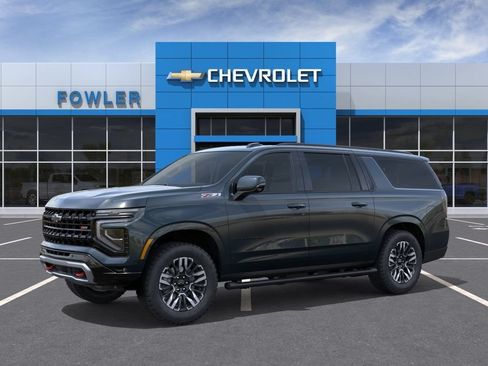 New 2026 Chevrolet Suburban Z71 w/ Comfort Package AWD/4WD image 2