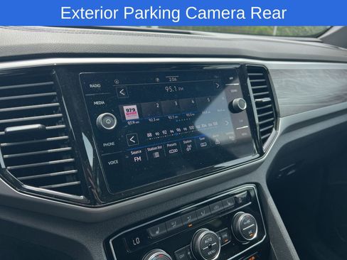 Used 2023 Volkswagen Atlas Cross Sport SE w/ Black Wheel Package FWD image 8