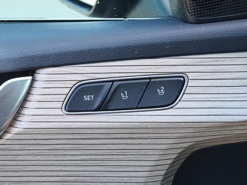 Used 2022 Hyundai Palisade Limited image 13