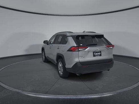 Used 2025 Toyota RAV4 XLE AWD/4WD image 13