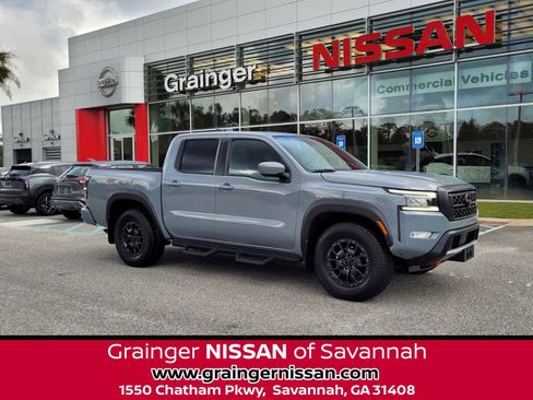 Used 2024 Nissan Frontier PRO-4X w/ Pro Premium Package image 1