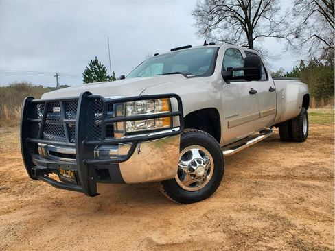 Used 2008 Chevrolet Silverado 3500 LT AWD/4WD image 3