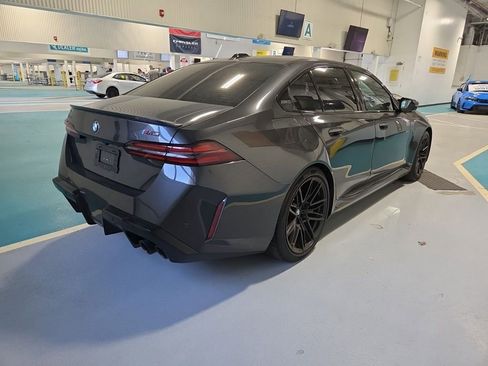 Used 2026 BMW M5 w/ Carbon Package image 4