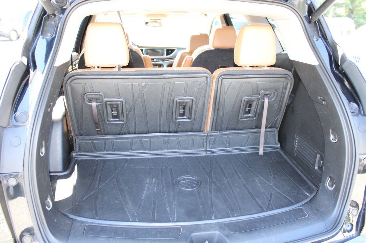 Used 2019 Buick Enclave Essence AWD/4WD image 25