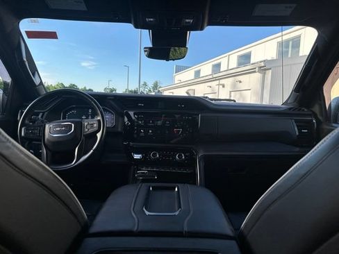 Used 2022 GMC Sierra 1500 AT4X AWD/4WD image 18