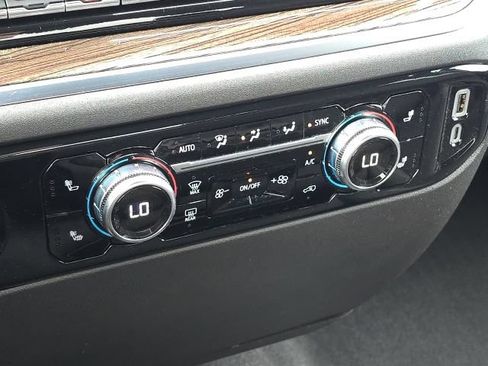 Used 2024 GMC Sierra 1500 Elevation AWD/4WD image 32