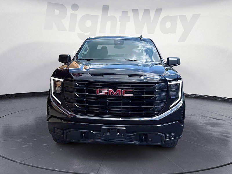 Used 2024 GMC Sierra 1500 Pro w/ Graphite Edition AWD/4WD image 8