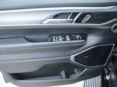 New 2026 Jeep Grand Wagoneer Limited AWD/4WD image 20