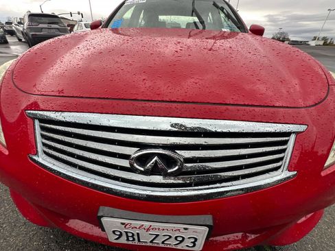 Used 2012 INFINITI G37 Journey w/ Premium Pkg image 9