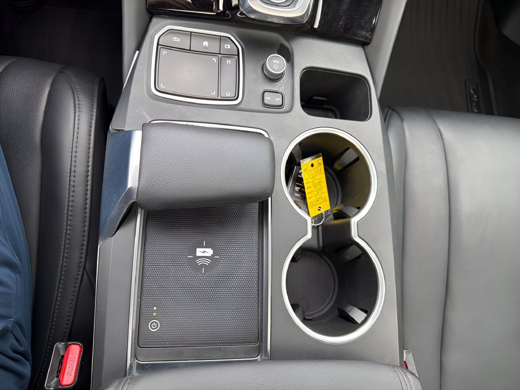 Used 2022 Acura MDX SH-AWD image 17