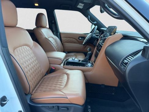 Certified 2024 INFINITI QX80 Sensory w/ Cargo Package AWD/4WD image 21