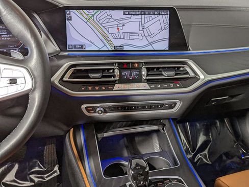Certified 2022 BMW X7 xDrive40i w/ Premium Package image 35