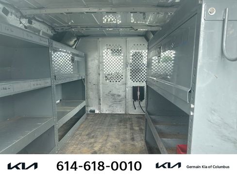 Used 2016 Ford Transit 250 130 Low Roof w/ Exterior Upgrade Package RWD image 10