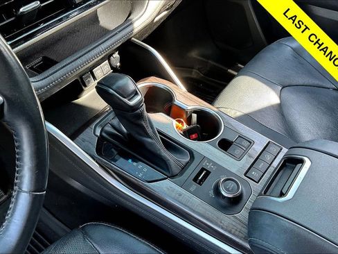 Used 2021 Toyota Highlander Platinum AWD/4WD image 15