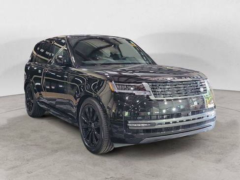 New 2025 Land Rover Range Rover SE image 7