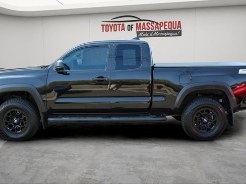 Used 2020 Toyota Tacoma SR w/ SX Package AWD/4WD image 23