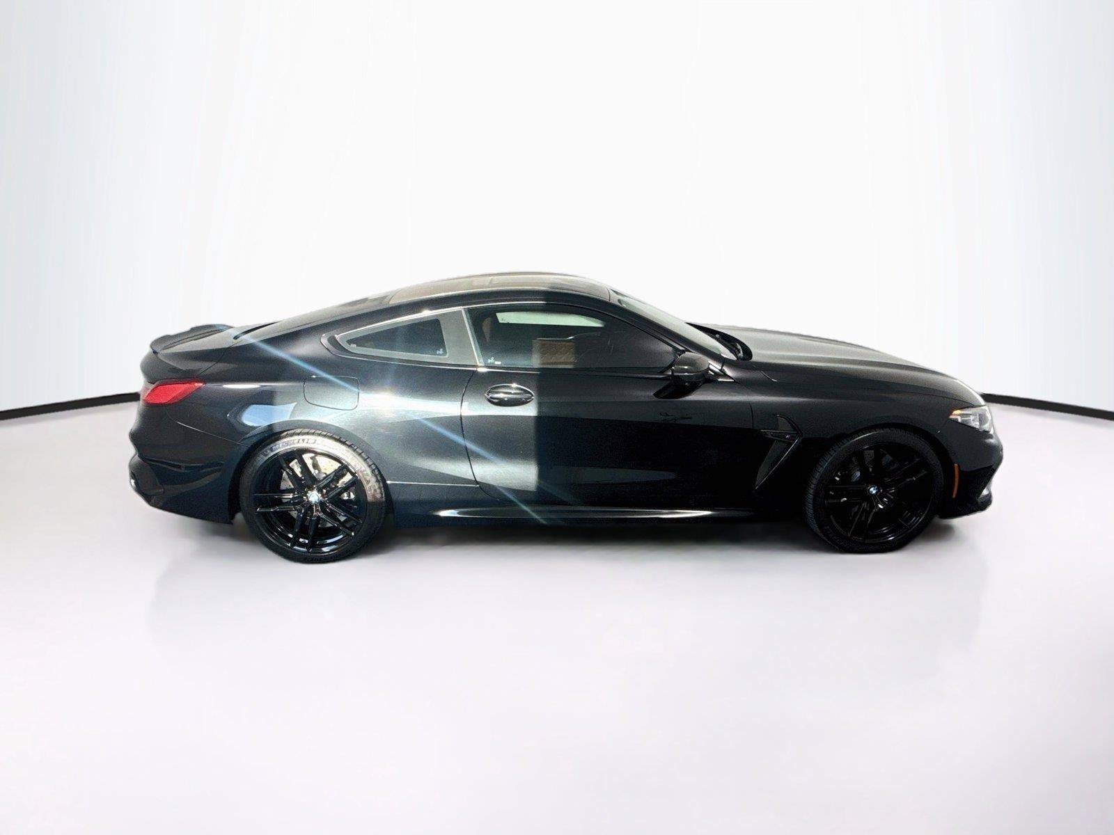 Used 2022 BMW M8 Competition w/ M Carbon Exterior Package AWD/4WD image 6