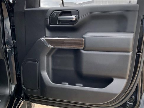 Used 2019 Chevrolet Silverado 1500 LT w/ Texas Edition RWD image 22