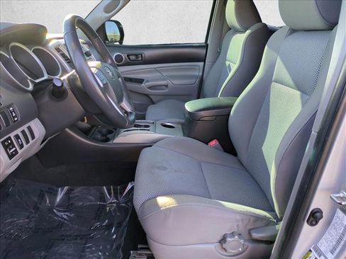 Used 2012 Toyota Tacoma PreRunner w/ TRD Sport Pkg image 15