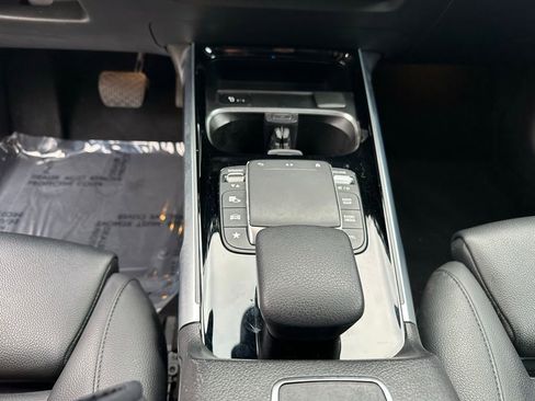 Used 2023 Mercedes-Benz EQB 250+ image 30