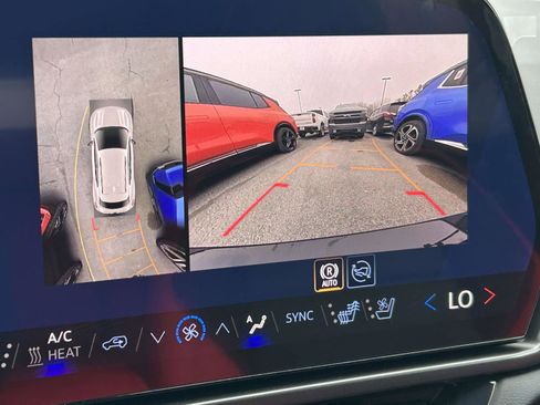New 2026 Chevrolet Equinox EV RS w/ Active Safety Package 3 AWD/4WD image 24