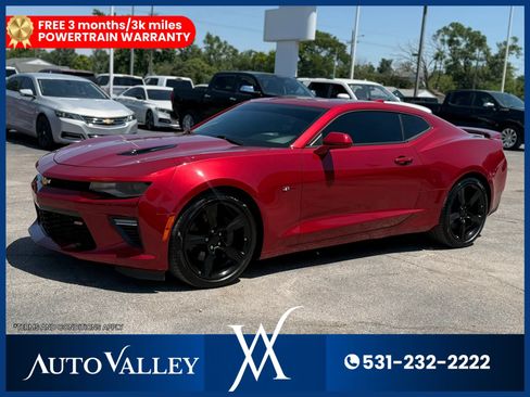 Used 2018 Chevrolet Camaro SS RWD image 3