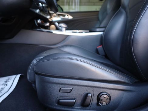 Used 2023 Kia Stinger GT2 RWD image 17