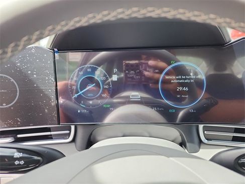 New 2025 Hyundai Elantra SEL image 25