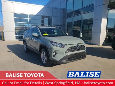 Used 2019 Toyota RAV4 XLE image 1