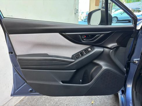 Used 2018 Subaru Crosstrek 2.0i Premium AWD/4WD image 18