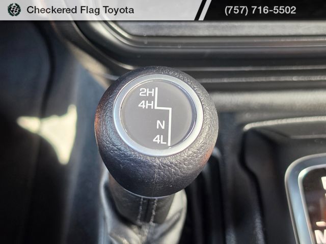 Used 2021 Jeep Wrangler Unlimited Sport AWD/4WD image 26