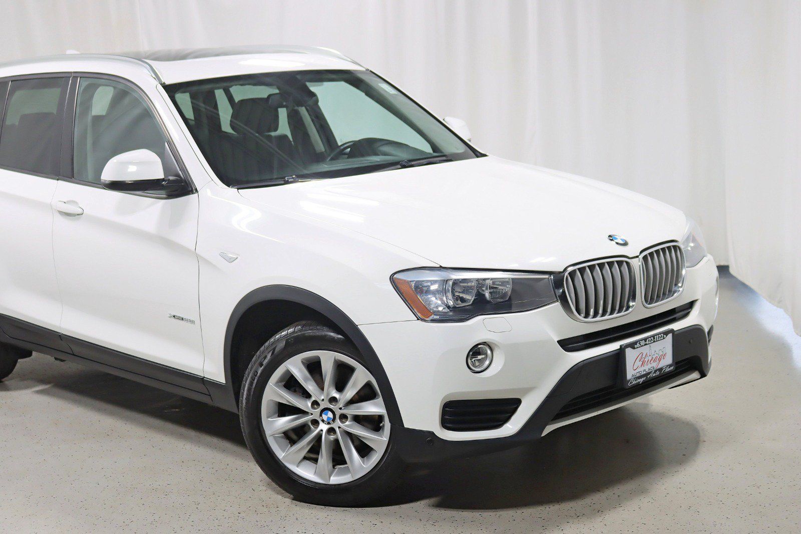 Used 2016 BMW X3 xDrive28i AWD/4WD image 2