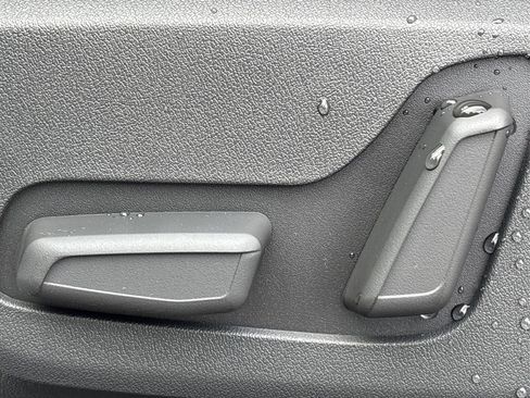 New 2026 Kia Niro EX image 30