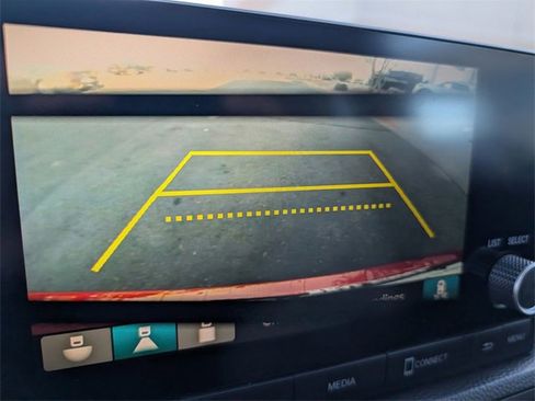 Used 2024 Honda CR-V EX image 13